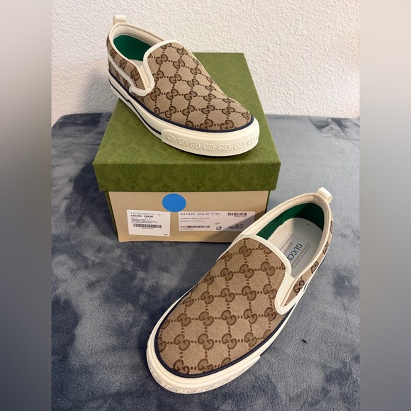 Brand New Men Gucci Tennis 1977 Slip-on Sneakers Beige Sneakers Sz 6.5 (US 7)